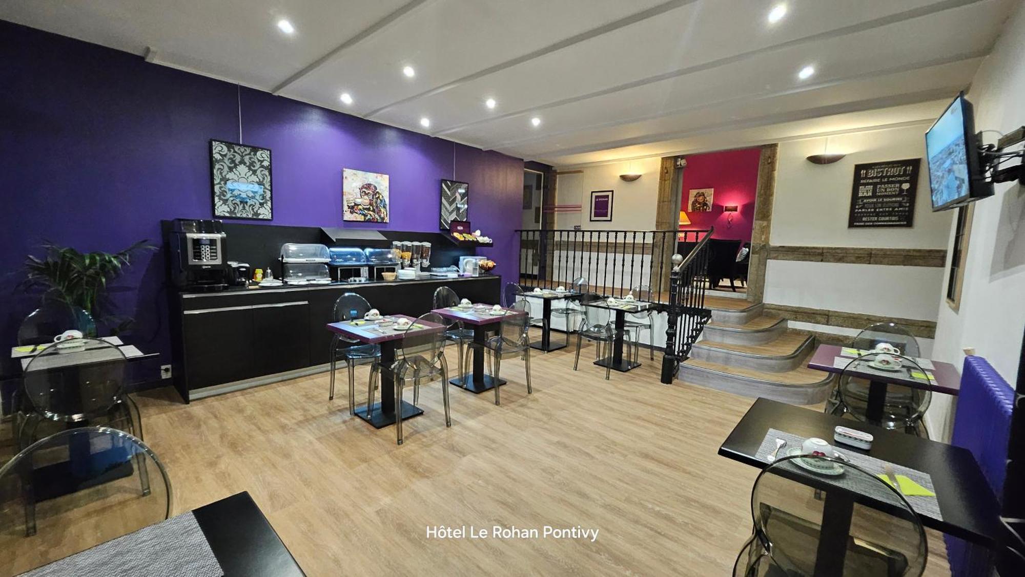 Hotel Le Rohan Charme Et Caractere Pontivy Exterior photo