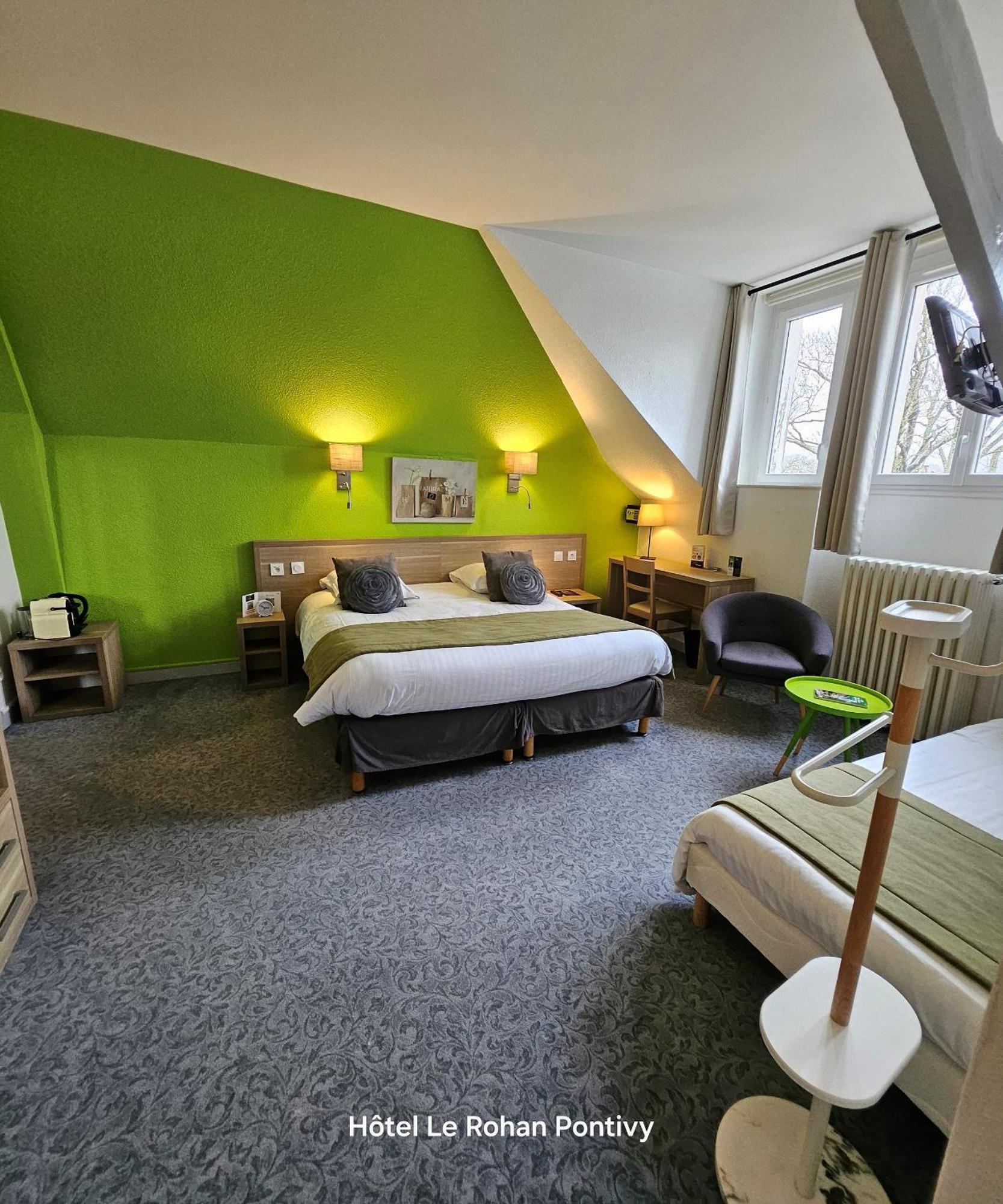 Hotel Le Rohan Charme Et Caractere Pontivy Exterior photo